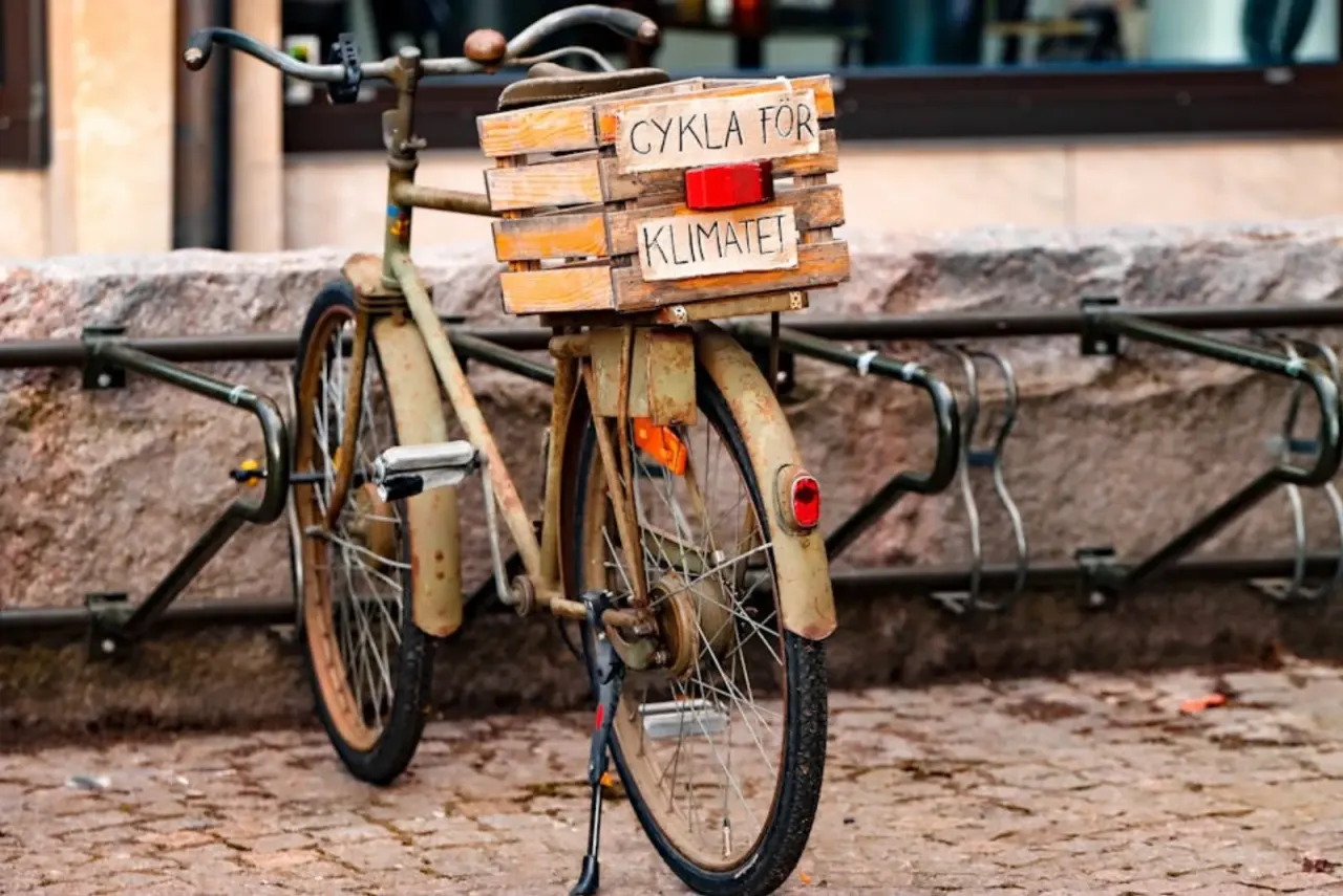 Lådcykel som skjutsar vuxen 2026: bär en passagerare säkert